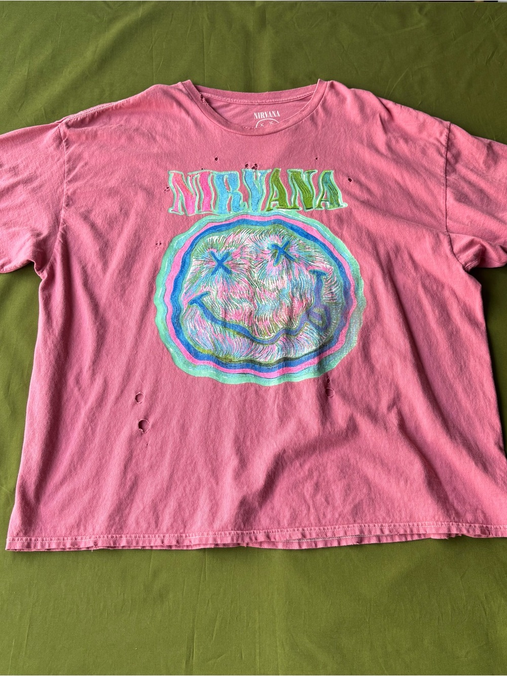 Nirvana Pink Distressed Graphic Tee L XL Oversized Band Shirt Grunge